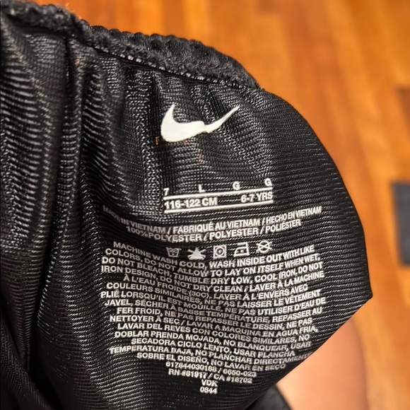 Nike Kids Black and Gray Basketball Shorts Bundle Size 7 - Picture 3 of 7